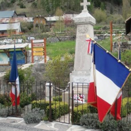 monument aux morts reallon